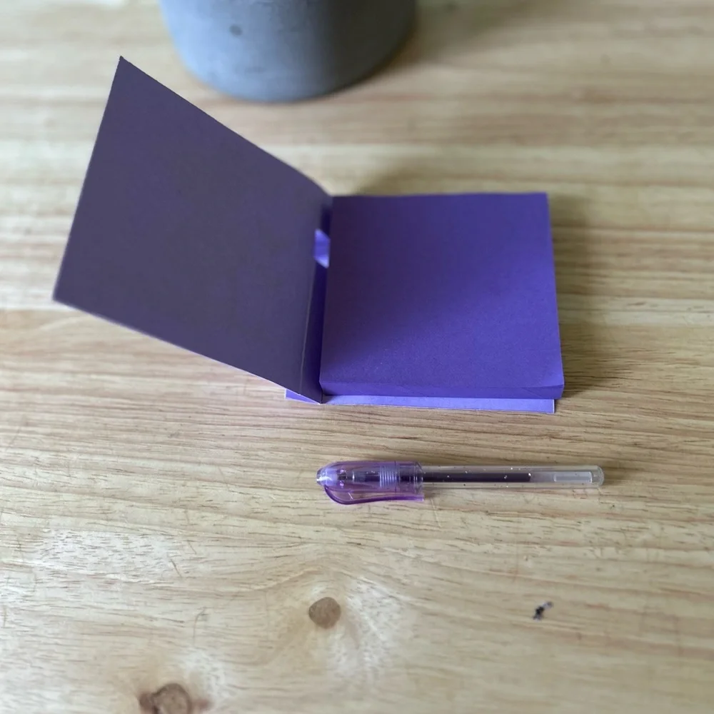 Post It Note Set - Picture 7 of 7